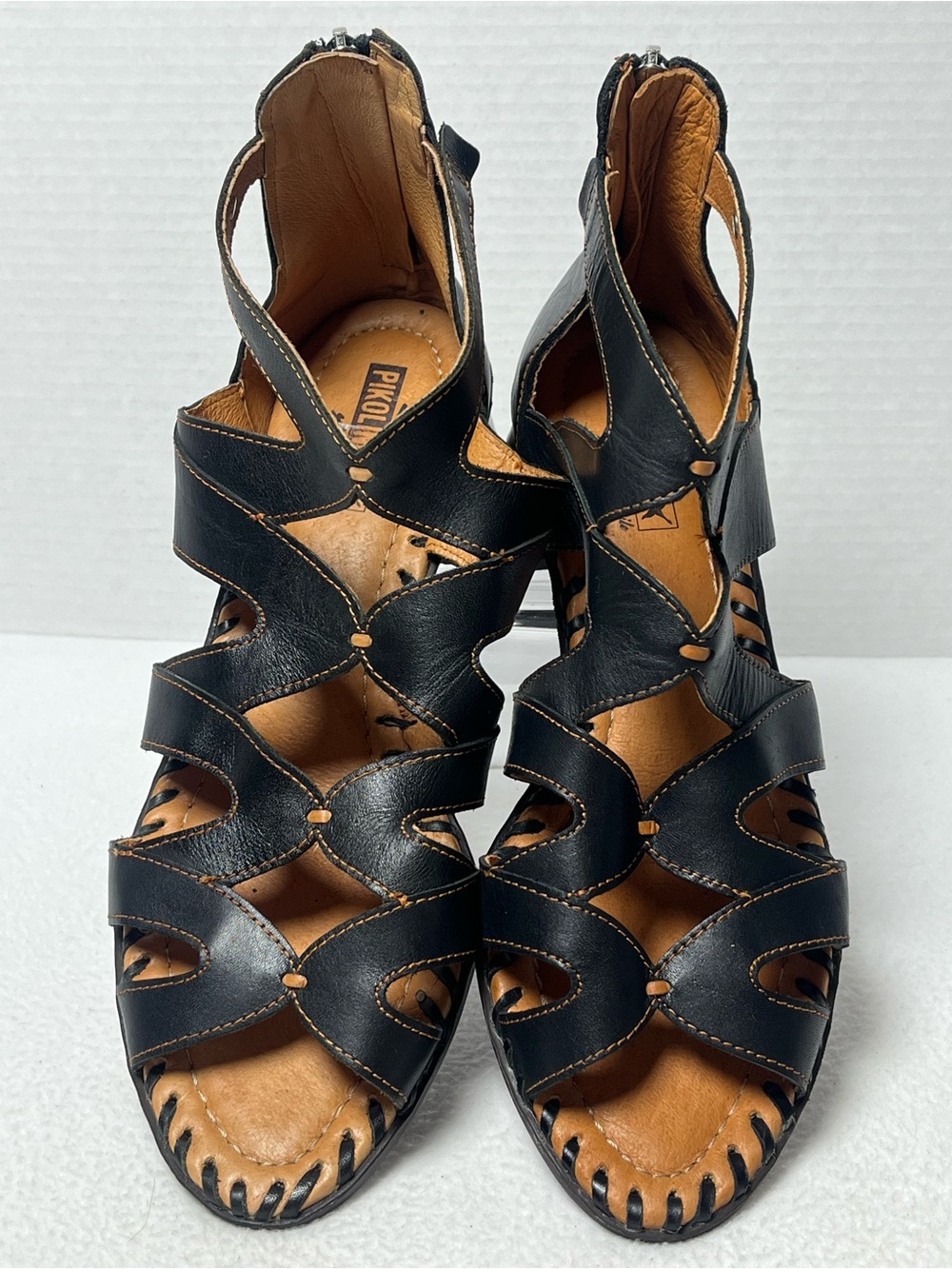 PIKOLINOS Melilla 40 / 9 Black Low Heel Back Zip Leather Sandals